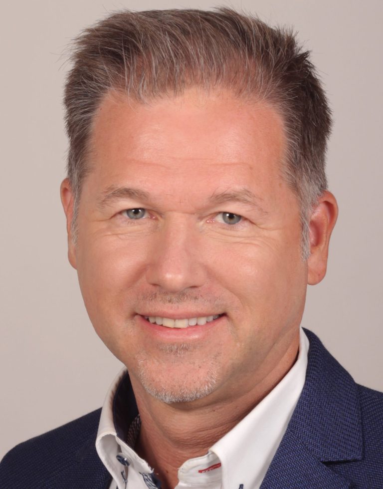 Priv.-Doz. DI Dr. Bernhard SCHEICHL, Hon. Assoc. Prof.